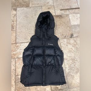 Columbia pike vest